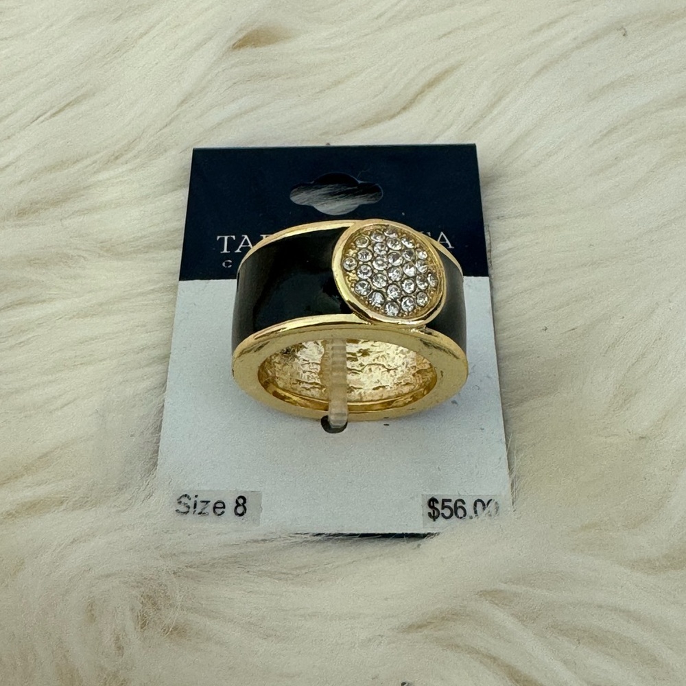 (NWT) Tara Vanessa Collection Black and Gold Ring size 8